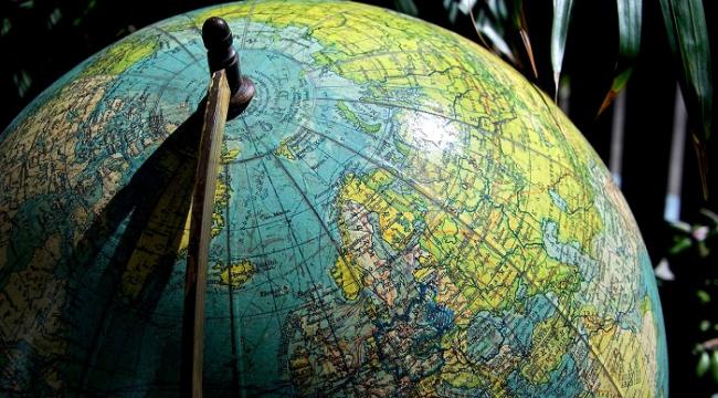 Globe