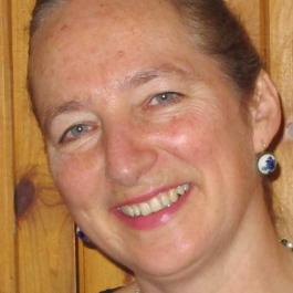Julie Curtis